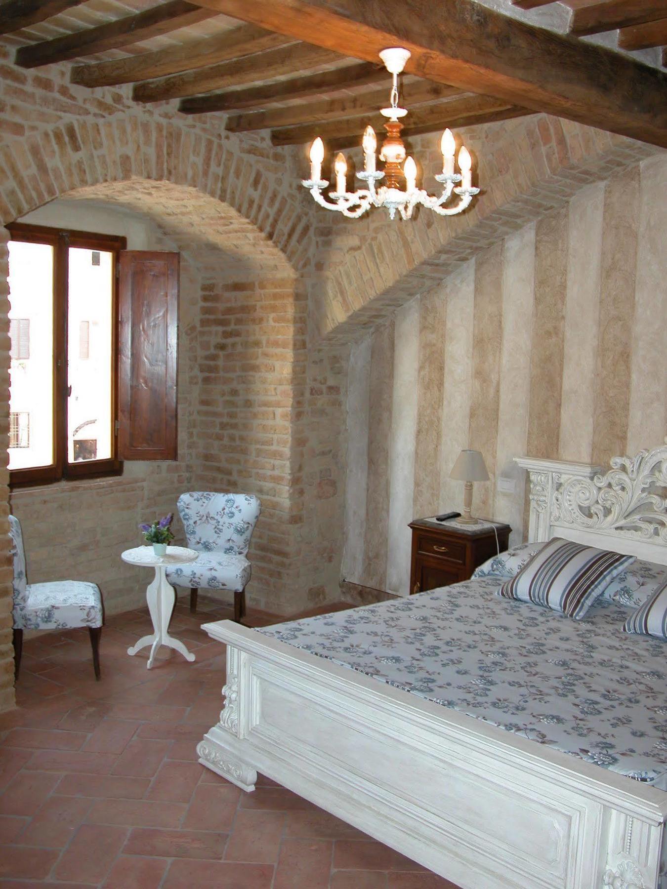 Hotel Al Pozzo Dei Desideri à San Gimignano Extérieur photo