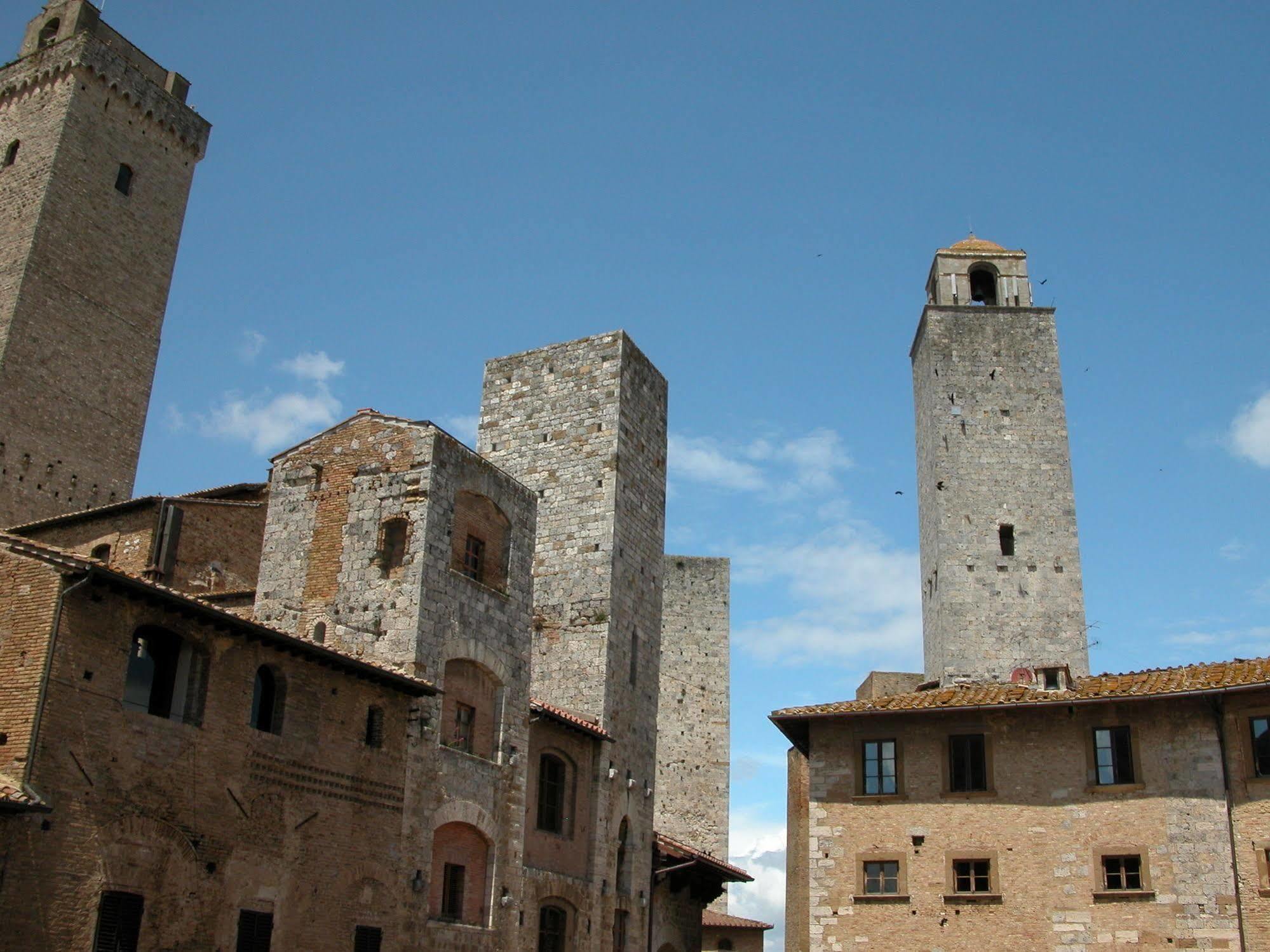 Hotel Al Pozzo Dei Desideri à San Gimignano Extérieur photo